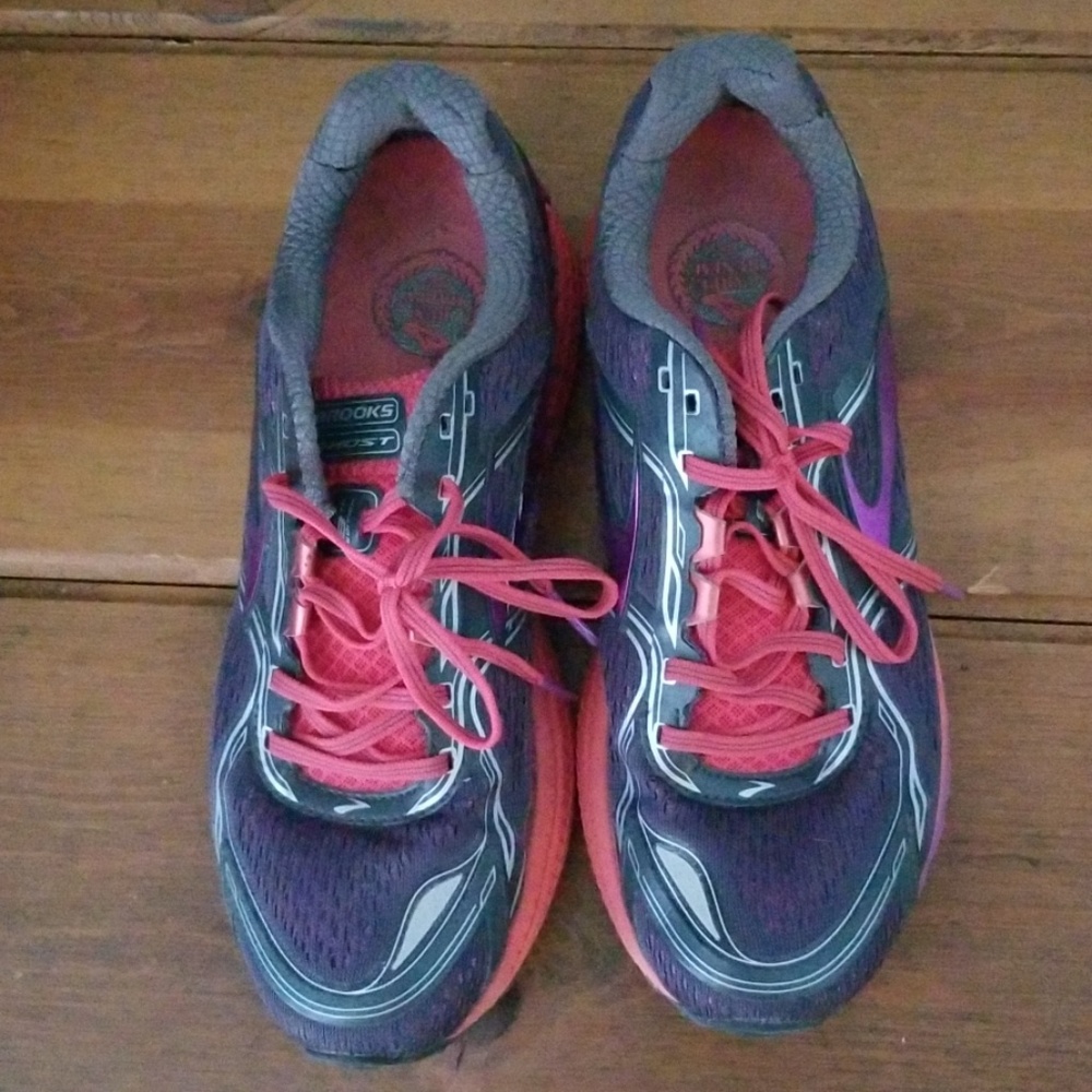 Brooks shoes